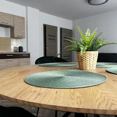 Apartamentai Turistams דירה *