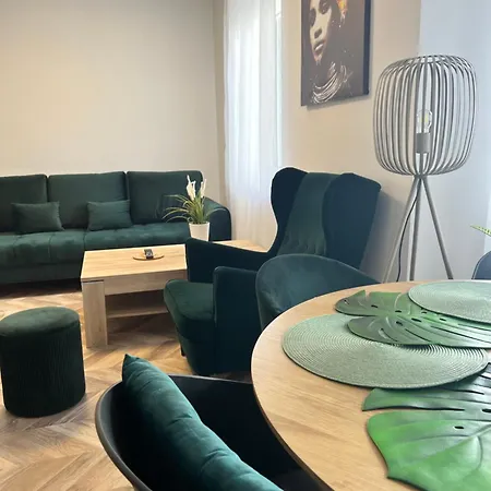 Apartamentai Turistams קלייפדה