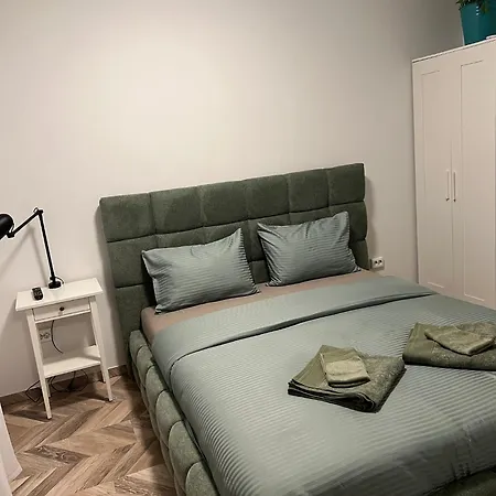 Apartamentai Turistams דירה